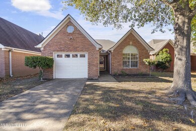 8375 Cross Point Dr, Olive Branch, MS 38654 - photo 7