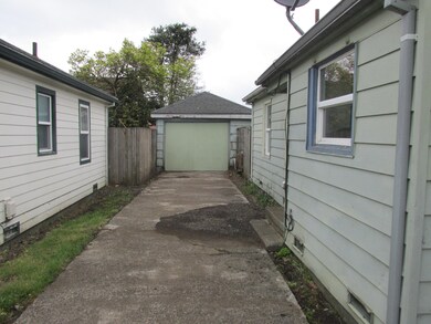 Driveway & garage