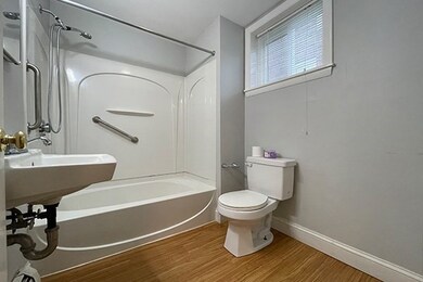 327 Jefferson Ave unit 2, Salem, MA 01970 - photo 6