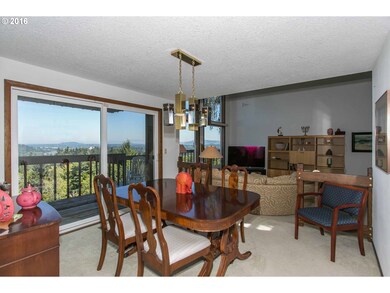 17465 Upper Cherry Ln, Lake Oswego, OR 97034 - photo 7