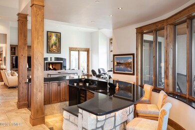 950_cordillera_way_interior_bar_b