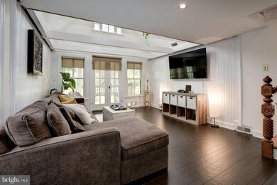 15 Circle Cir, Washington Grove, MD 20880 - photo 4