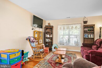 112 Downing Ct, Mount Laurel, NJ 08054 - photo 7