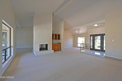 Living/Family 2-way fireplace