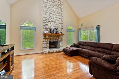 1251 Tressler Dr, Fort Washington, PA 19034 - photo 7