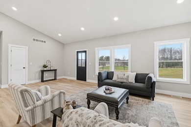 350 Twitchell Rd, Mansfield, OH 44903 - photo 5