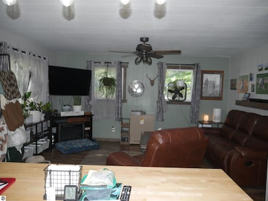 84 Frosh Dr, West Branch, MI 48661 - photo 4