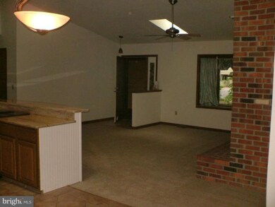 109 Winchester Ln, Locust Grove, VA 22508 - photo 6