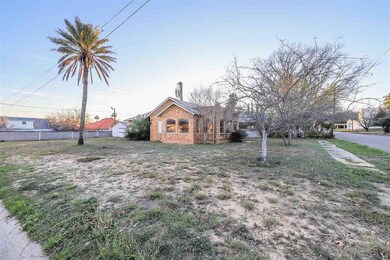 1319 Mier St, Laredo, TX 78040 - photo 2