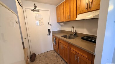 Waikiki Marina Towers unit 1902, Honolulu, HI 96815 - photo 4