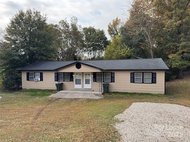 3019 Millstone Dr, Gastonia, NC 28054 - photo 2