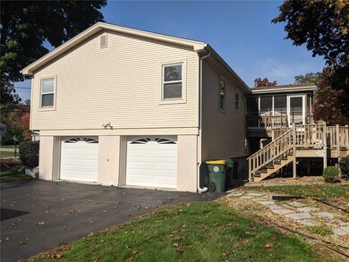 10 Sherwood Ln, Greenville, RI 02828 - photo 3