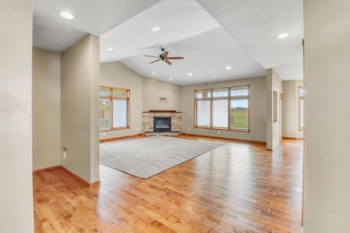 6425 15th St S, Fargo, ND 58104 - photo 6