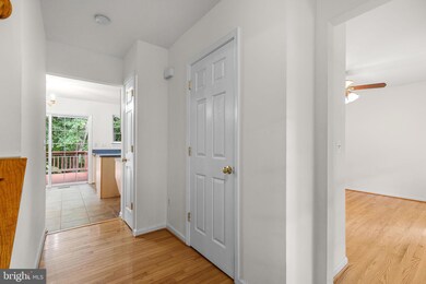 36031 Wilderness Shores Way, Locust Grove, VA 22508 - photo 5