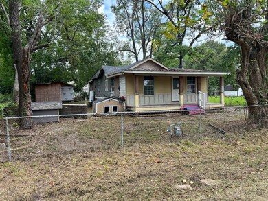 9306 Bertwood St, Houston, TX 77016 - photo 2