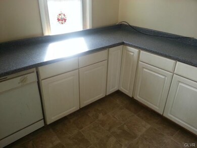 1511 N 18th St, Allentown, PA 18104 - photo 4