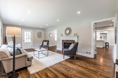 2019-07-25 2526 Northwest Blvd 11