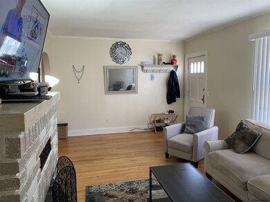 Photo 4
