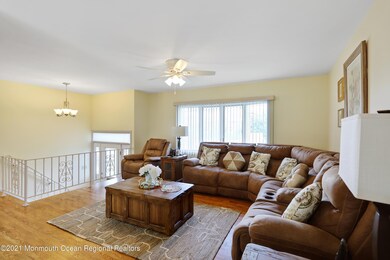 136 Sutton Ave, Totowa, NJ 07512 - photo 3