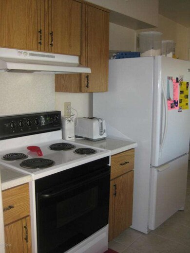 13684 N Garden Court Dr, Sun City, AZ 85351 - photo 6