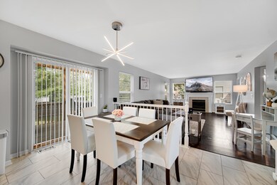 2734 W Hidden Glen Dr, Waukegan, IL 60085 - photo 7