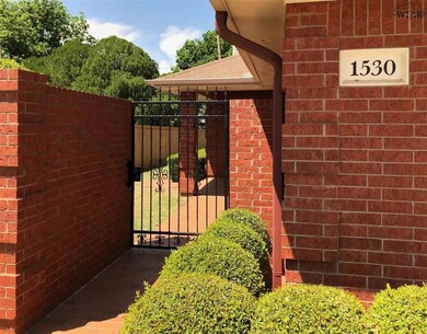 1530 Cynthia Ln, Wichita Falls, TX 76302 - photo 2
