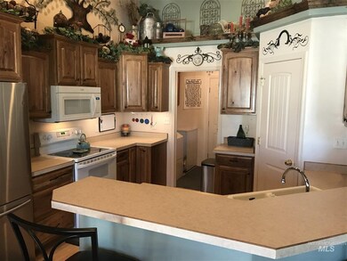 842 N Pointe Dr, Twin Falls, ID 83301 - photo 4