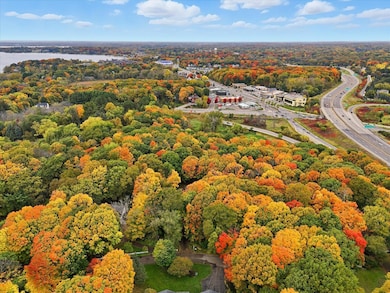 1426 Holdridge Cir, Wayzata, MN 55391 - photo 4