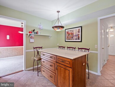 11803 Bignonia Ct, Laurel, MD 20708 - photo 7