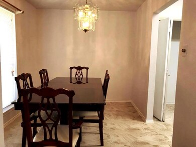 7519 Flair Oaks Dr, Houston, TX 77040 - photo 5