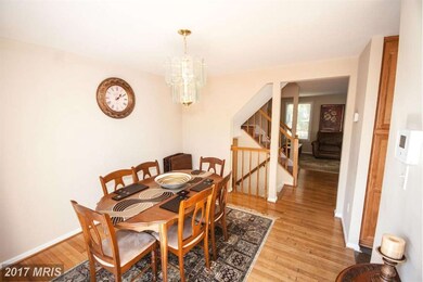 13827 Laura Ratcliff Ct, Centreville, VA 20121 - photo 6