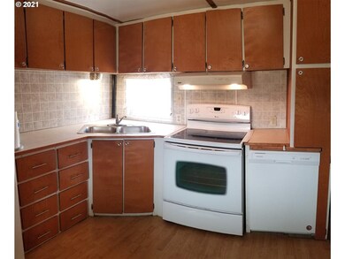 3397 Nonpareil Rd, Sutherlin, OR 97479 - photo 5