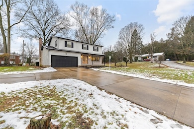 2756 Smith Rd, Fairlawn, OH 44333 - photo 2