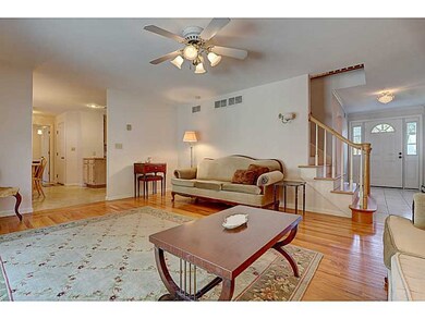 62 Sage Dr, Cranston, RI 02921 - photo 4