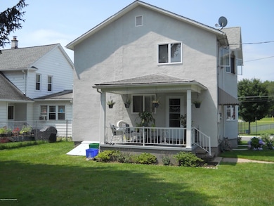 221 S Laurel St, Archbald, PA 18403 - photo 5