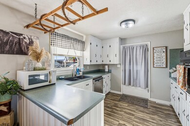 248 Skyview Cir, Verona, VA 24482 - photo 4