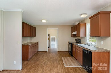 828 Carver St unit 17-19, Shelby, NC 28152 - photo 7