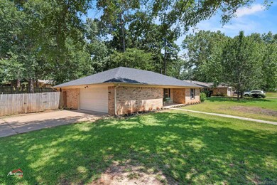 2600 Aspen St, Kilgore, TX 75662 - photo 6