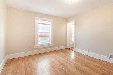 25 Astor St, Lynn, MA 01905 - photo 5