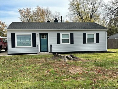 3112 Beacon Dr, New Albany, IN 47150 - photo 2