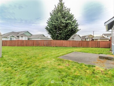 302 Eldredge Ct NW, Orting, WA 98360 - photo 6