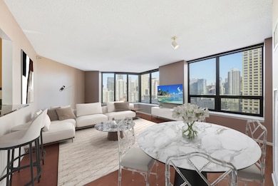 400 N La Salle Dr unit 2002, Chicago, IL 60654 - photo 4