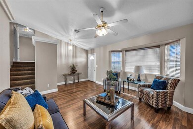 Main Level Living Rm & Entry