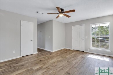 311 S Claxton Ave, Claxton, GA 30417 - photo 6