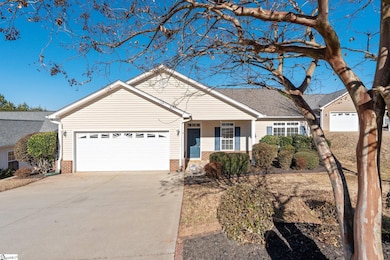 4 Reid Valley Ct, Taylors, SC 29687 - photo 2