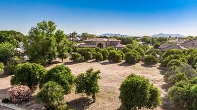 3850 E Huber St unit 2, Mesa, AZ 85205 - photo 2