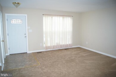 3715 Tall Grass Ct, Randallstown, MD 21133 - photo 5