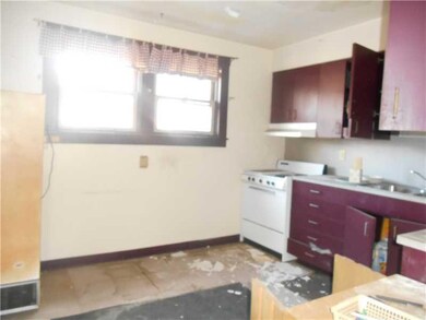 1305 Allegheny Ave, Pittsburgh, PA 15233 - photo 4