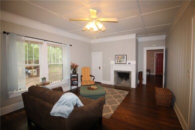 922 Cherry St, Pendleton, SC 29670 - photo 6