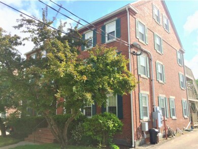 426-2 Second St unit 2, Rollinsford, NH 03869 - photo 2